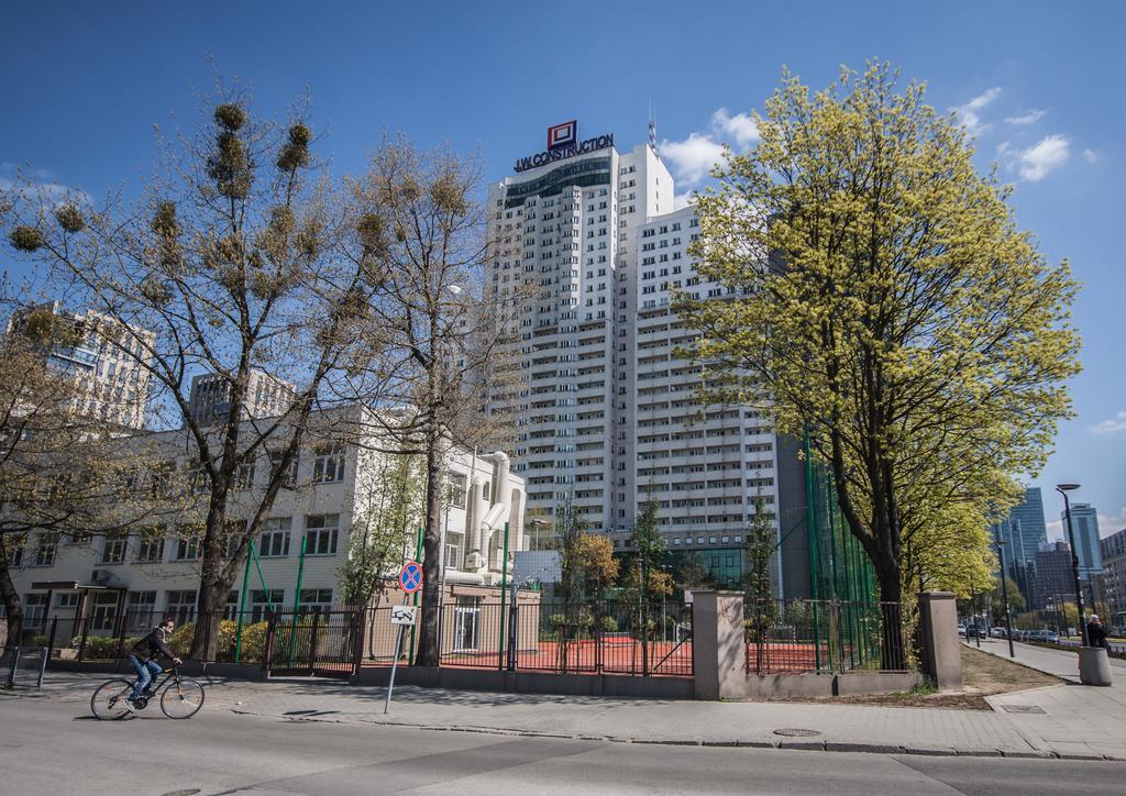 Velvet Lucka Apartment วอร์ซอ ภายนอก รูปภาพ